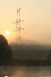 水、太阳、日出、雾、大气、通道、步行、慢跑 水、太阳、日出、雾、大气、通道、步行、慢跑