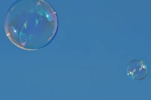 肥皂泡，彩色，球，肥皂水，制造肥皂泡，漂浮，镜像，泡沫