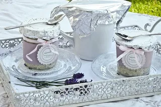 杯子，盖子，甜点，米饭布丁，锅，白色，托盘，没有人