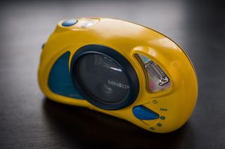 采购产品服装，衣服，头盔，护目镜，配件，配件，电子产品，鼠标