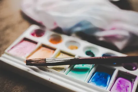艺术家绘画 艺术家绘画