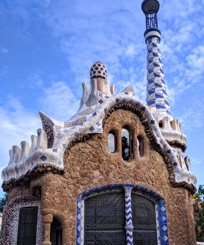 park guell、gaudi、architecture、巴塞罗那、加泰罗尼亚、landmark、unesco、sky