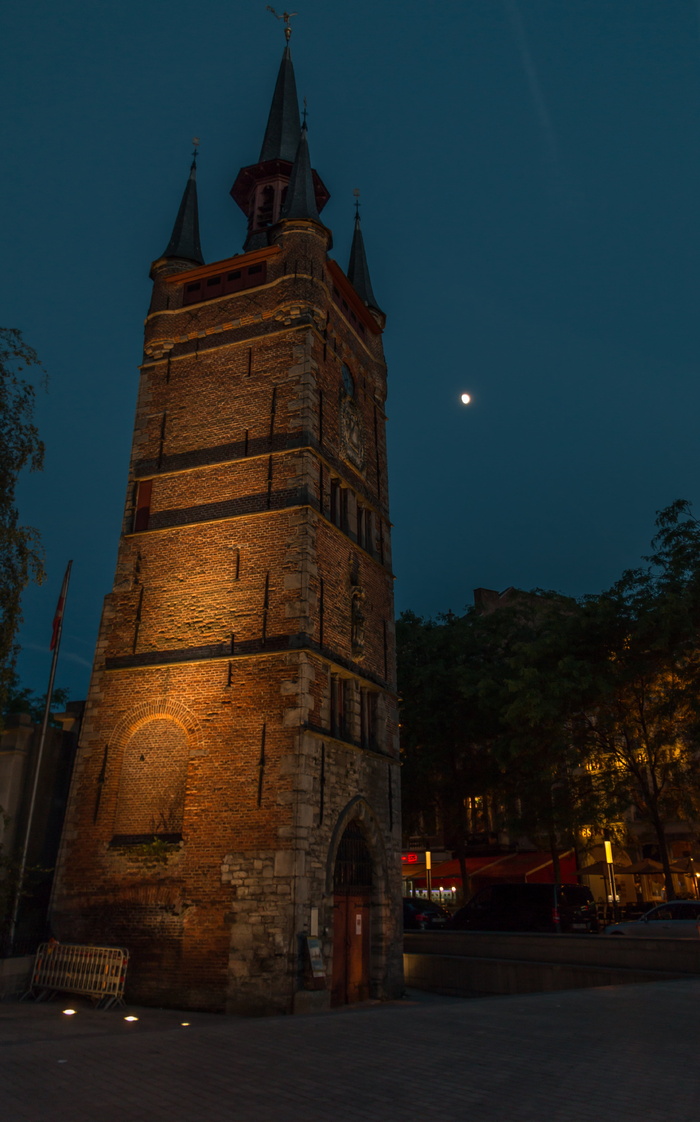比利时kortrijk，比利时城市，比利时kortrijk，kortrijk tower，夜晚，月份，历史