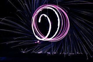 粉色和白色Led灯插图