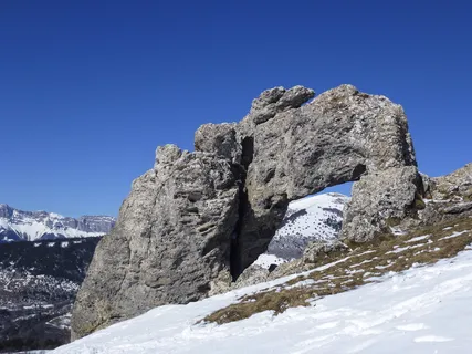 山,突破,岩石,雪,突破岩石,冬季,景观,低温 山,突破,岩石,雪,突破岩石,冬季,景观,低温