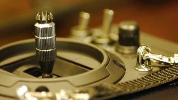 无人机、控制器、拇指、遥控器、艺术、文化和娱乐、音乐、控制、技术