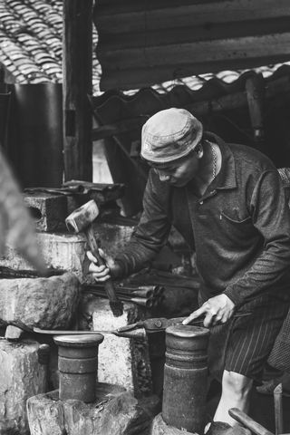 越南，曹邦，铁匠，刀，锤，工具，链条，黑色