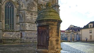 人行道、小路、石板、城镇、市中心、城市、城市、建筑