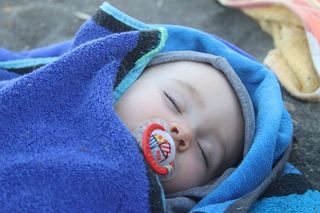 Bebe，Guagua，新生儿，孩子，婴儿，女孩，奶嘴，无辜