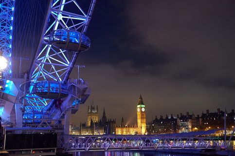 the eye，london，night photograph，london eye，blue，英国，议会，轨道交通工具