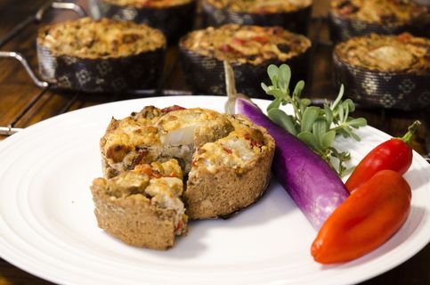 食品，素食主义者，馅饼，食品和饮料，新鲜度，盘子，即食，室内