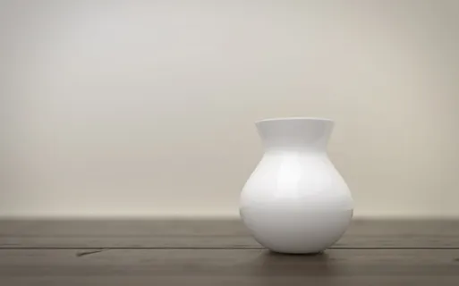 花瓶,复古,复古,墙壁,装饰,桌子,室内,单个物体 花瓶,复古,复古,墙壁,装饰,桌子,室内,单个物体