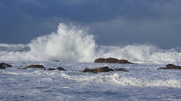海，冲浪，风暴，泡沫，泡沫，水，运动，波浪