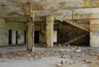 废墟，建筑，波兰，建筑，废弃，肮脏，毁坏，损坏