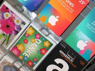 多张，各式品牌礼品卡，苹果，礼品卡，优惠券，礼品券，地图，彩色