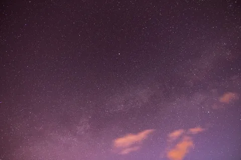 繁星点点的夜空 繁星点点的夜空