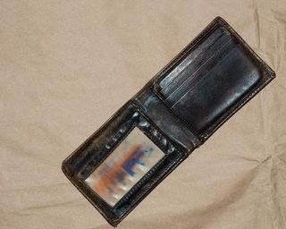 室内，无人，桌子，静物，特写，技术，皮革，高角度视图