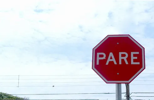 停车、信号、城市、街道、红色、建筑、都市主义、城市 停车、信号、城市、街道、红色、建筑、都市主义、城市
