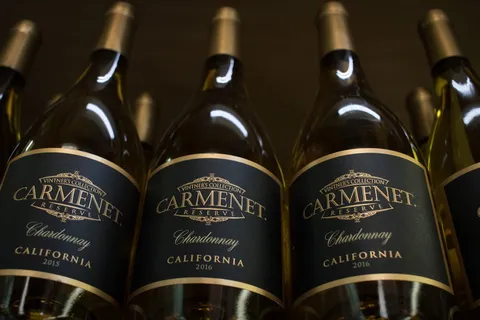 三个Carmenet California瓶子