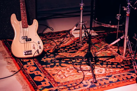 欧司朗huset，鼓组，设置，舞台，乐队，丹麦，哥本哈根，演唱会