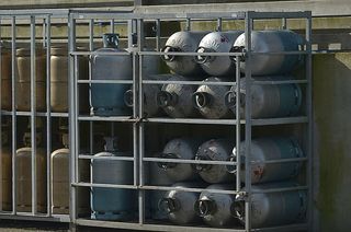 天然气、瓶子、贸易、城市、商品、码头、建筑、金属