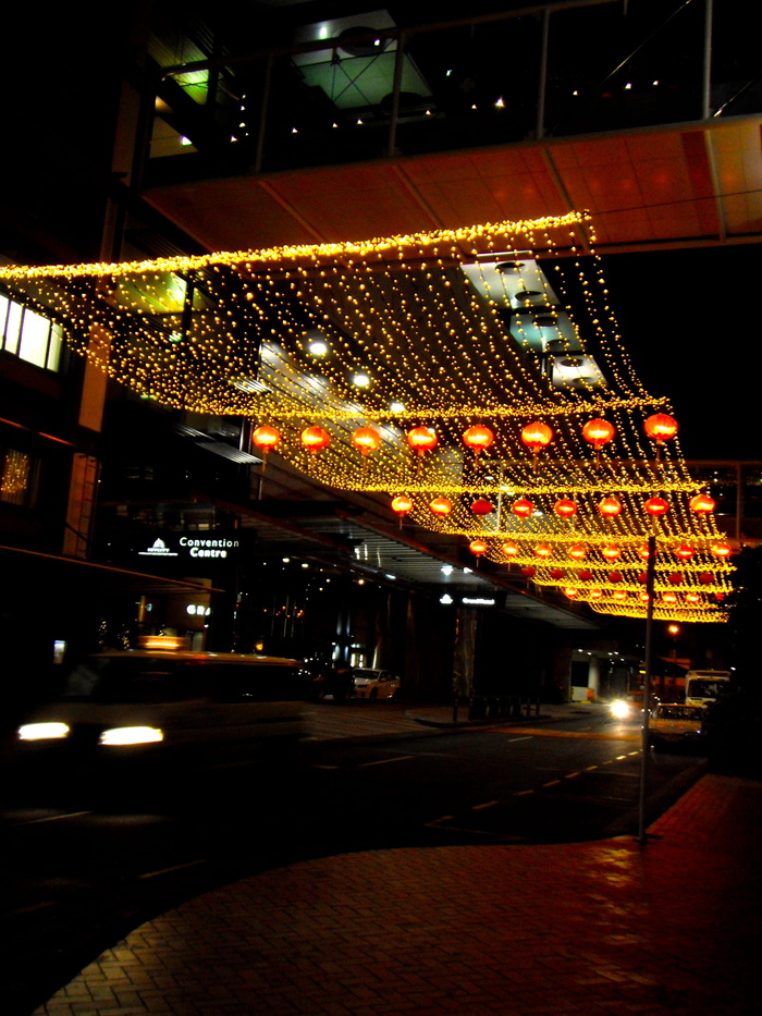 照明, 夜, 体系结构, 建筑结构, 城市, 照明设备, 建筑外观, 街道