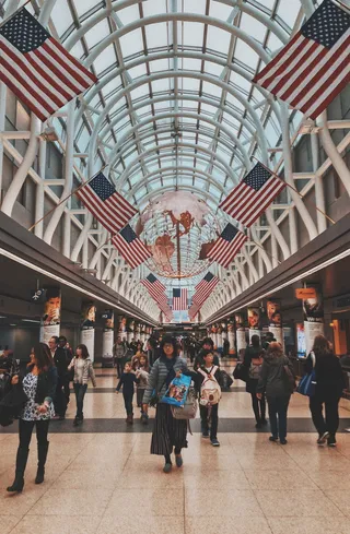 机场、人、美国、旅游、旅行者、人群、建筑、真人