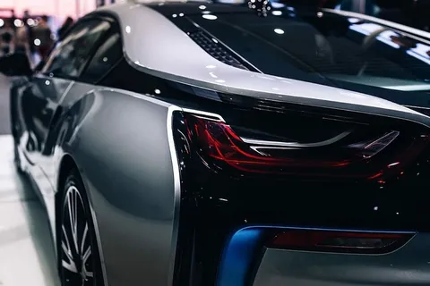 银色宝马i8 银色宝马i8