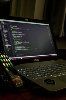 荷兰，neede，代码，编码，编程，应用程序。js，电话，电话座