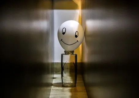 采购产品球体，木材，玩具，硬木，玻璃，地板，照明，地板