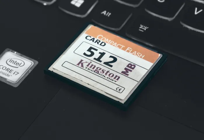 Kingston 512 MACBOOK compact闪存卡包