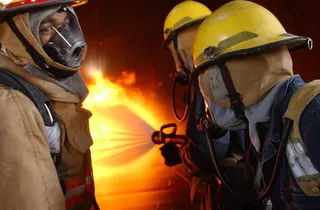 消防员, 射击, 水, 放, 夜间, 消防员, 培训, 生活