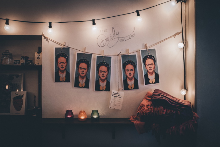 艺术，每日剂量咖啡馆，浓缩咖啡，艺术画廊，每日画廊，弗里达卡罗，武当家族，哥德堡