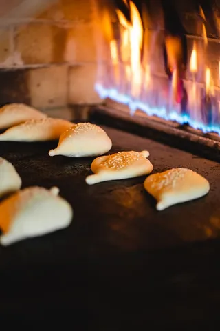 烘焙糕点、食物、面包、馒头、壁炉、室内、壁炉、火