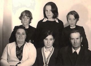 安提瓜皮拉尔, 一群人, 肖像, 儿童, 妇女, 女孩, 人, 看着相机