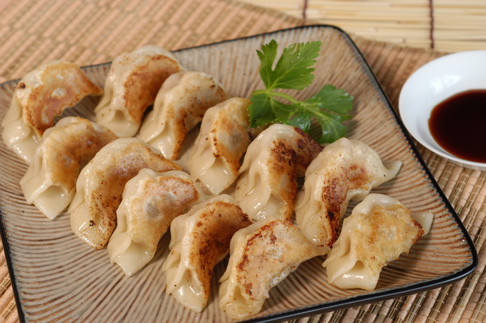 饺子、日本饺子、饺子、食品、食品和饮料、即食、新鲜、健康饮食