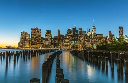 纽约，曼哈顿，美国，纽约天际线，一个世界贸易中心，纽约天际线，布鲁克林大桥公园，纽约市