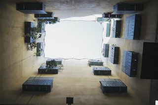 建筑，建筑，低角度拍摄，透视，家庭房间，室内，现代，白天