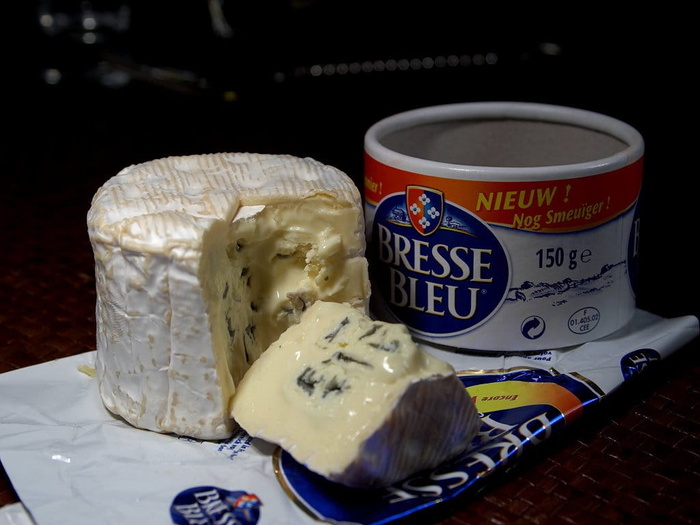 bresse bleu奶酪，蓝霉菌，霉菌，高贵霉菌，乳制品，食品，配料，食用