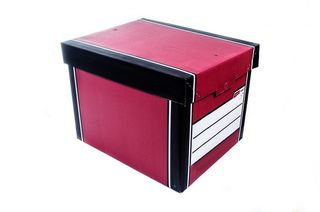 红色、黑色、白色、长方体、米色、木板、棕色、商务