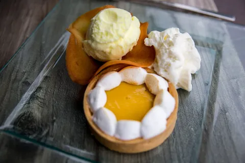 荷兰,zierikzee,冰淇淋,糖果,食品,whipcream,馅饼,甜品 荷兰,zierikzee,冰淇淋,糖果,食品,whipcream,馅饼,甜品