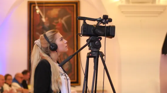 学生，女摄影师，拍摄，金发，工作，工作，摄影师，相机