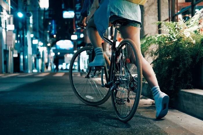 女人，骑行，自行车，灌木丛，道路，街道，人，女孩
