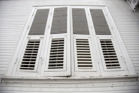 窗户、白色、木质、旧、构成、建筑、建筑等