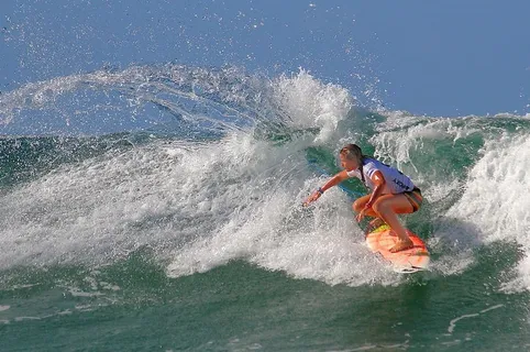 澳大利亚，库兰加塔，斯纳普岩石路，昆士兰州，冲浪，女孩冲浪，斯纳普岩石，roxy pro