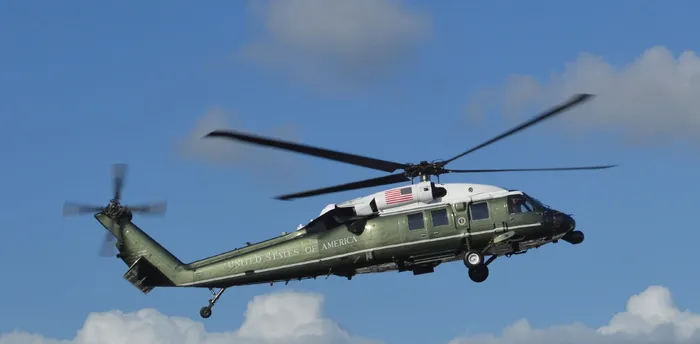 奥巴马，直升机，总统，阿姆斯特丹，白天，交通，天空，户外