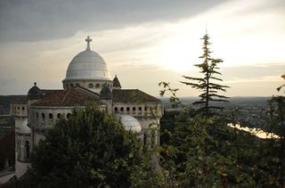 教堂，暴风雨的天空，自然，建筑外部，穹顶，建筑，建筑结构，宗教