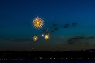 烟花，独立日，七月，庆祝，节日，节日，爱国主义，夜晚