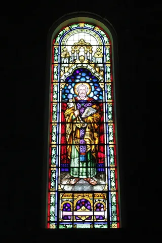 教堂，瓷砖，窗户，天主教，彩色玻璃，宗教，礼拜场所，玻璃