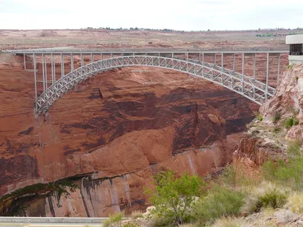 美国亚利桑那州佩奇科罗拉多河美国89号公路格伦峡谷大桥 美国亚利桑那州佩奇科罗拉多河美国89号公路格伦峡谷大桥